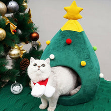Load image into Gallery viewer, Christmas Cat House
